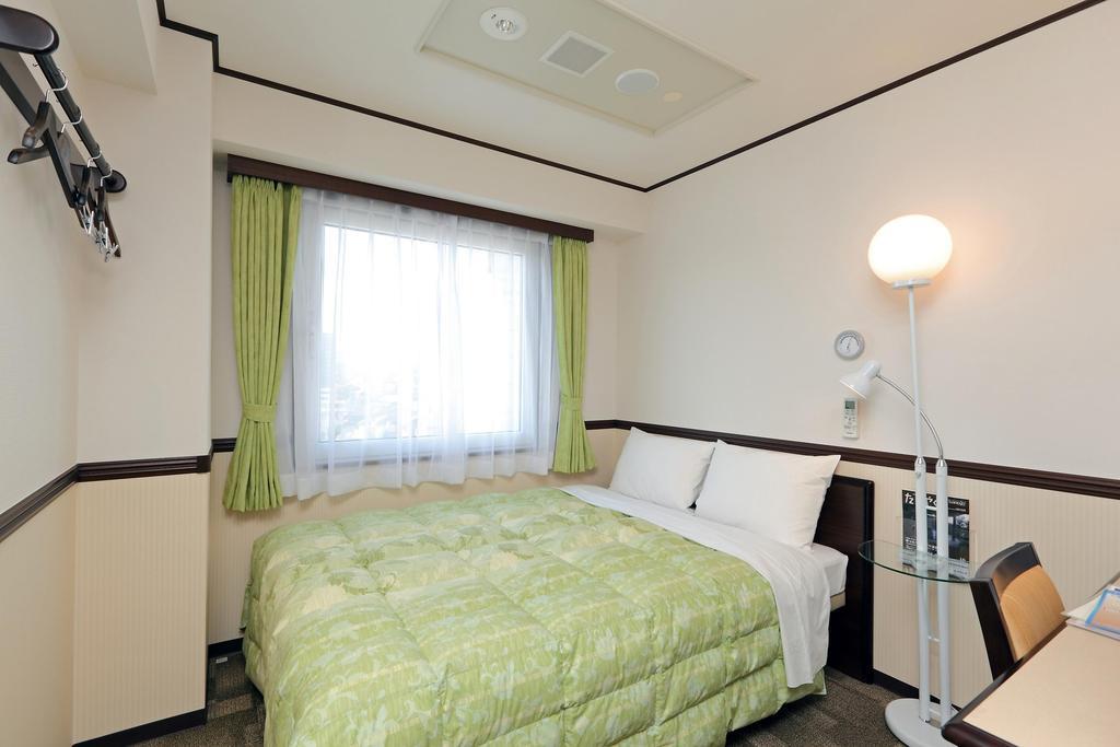 Toyoko Inn Osaka Umeda Nakatsu No.1 Quarto foto